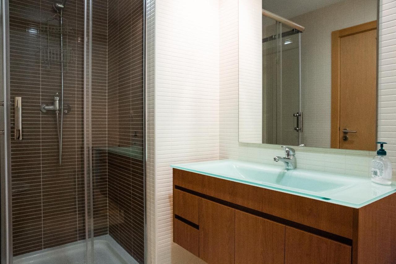 2Bed With Rooftop Pool In Marina Village - Olhao Ngoại thất bức ảnh