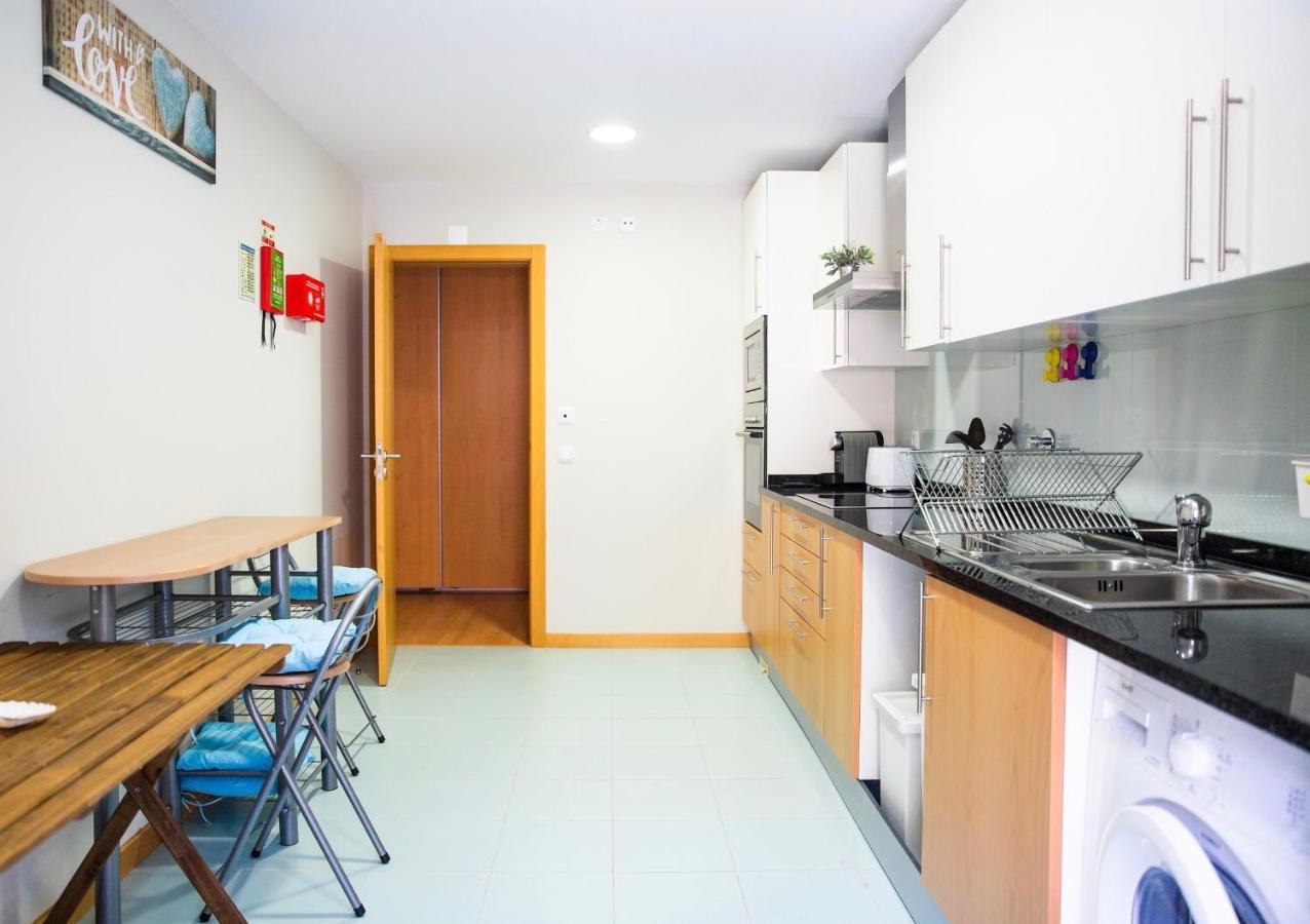 2Bed With Rooftop Pool In Marina Village - Olhao Ngoại thất bức ảnh